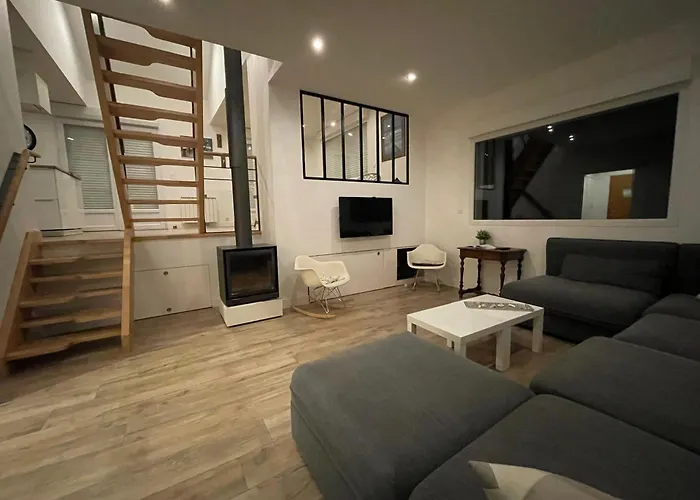 Des Falaises De Champeaux